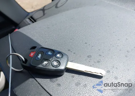 2013 Honda Odyssey Touring/Touring Elite from USA, damaged, VIN 5FNRL5H9XDB069722